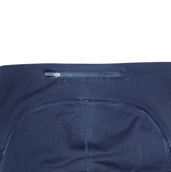 Lululemon Quick Pace Short 2.5" Inseam Womens Size 8 - Picture 7 of 9